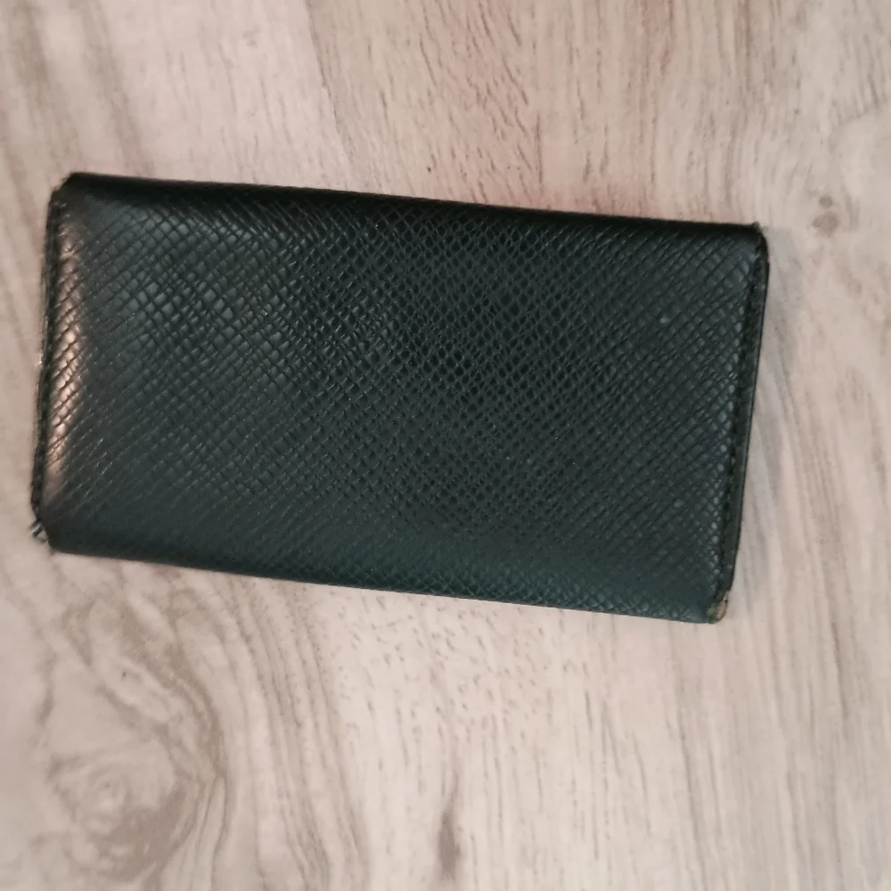 Vintage Louis Vuitton Graphite Key Holder